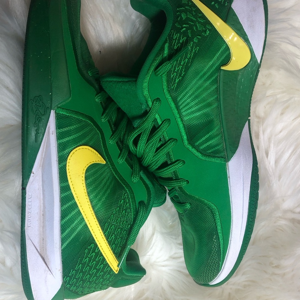 Nike Sabrina 2 Green and Yellow Low-Top Sneakers